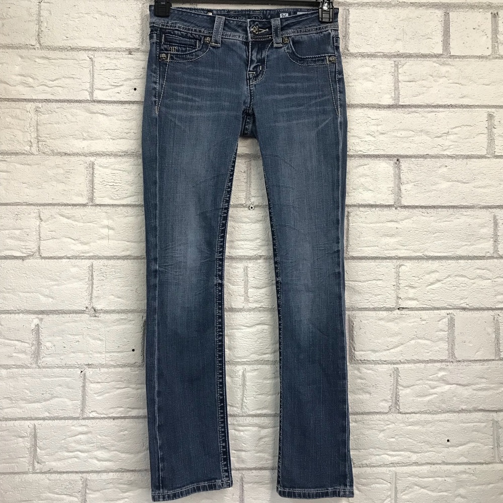 Miss Me straight jeans